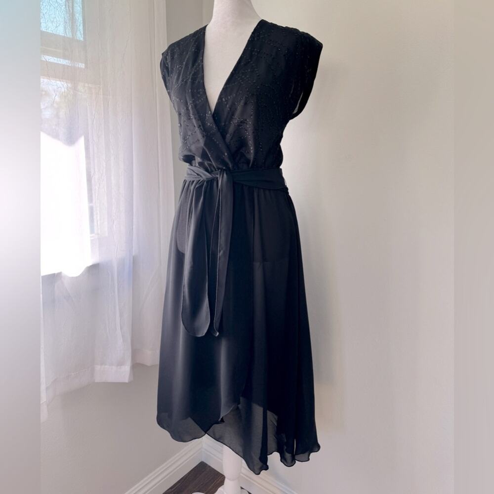 Vintage ‘80s Tracy! Sheer Black Sequined V-Neck Belted Short Sleeve Midi Dress